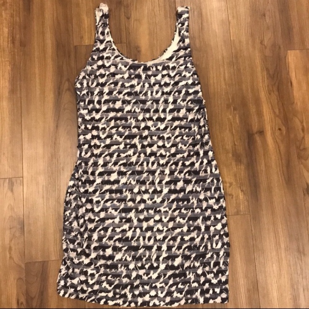 H&M form fitting dress